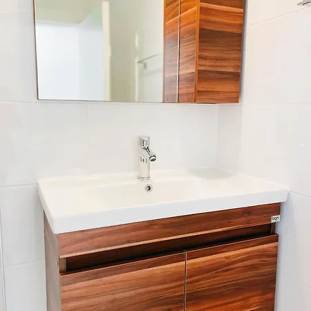 Luxury 1 Bedroom In Long