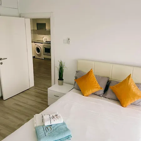 Apartment Luxury 1 Bedroom In Long *
