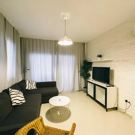 Lägenhet Caesar Luxury 1 Bedroom On The Ground Floor