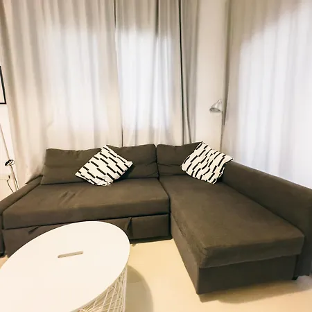 Caesar Luxury 1 Bedroom On The Ground Floor Lägenhet